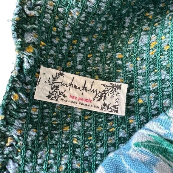 Free People Floral Halter Dress with Smocked Waist size XS - Picture 7 of 7